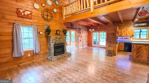 4150 Davis Rd, Toccoa, GA 30577 photo 4