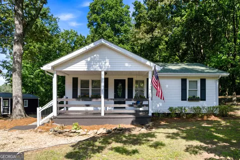467 Sanders St, Clarkesville, GA 30523