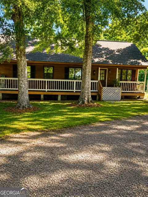 733 Old Social Circle Rd, Social Circle, GA 30025