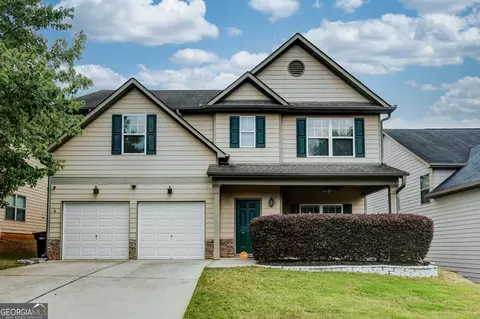 195 Scenic Hills Dr, Newnan, GA 30265