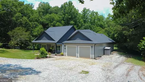 9350 Burnett Dr, Cumming, GA 30028