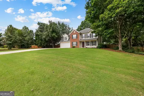 Exterior - 61 Thorne Berry Dr, Hampton, GA 30228 photo 3 of 15