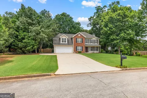 Exterior - 61 Thorne Berry Dr, Hampton, GA 30228 photo 6 of 15