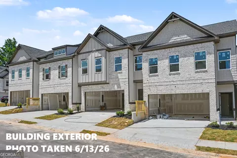 4303 Fern River Bnd #21, Norcross, GA 30093