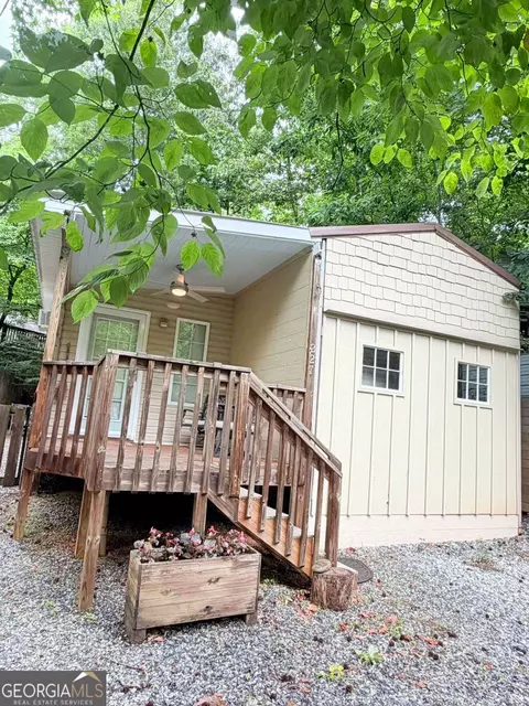 227 Canyon Pass, Cleveland, GA 30528