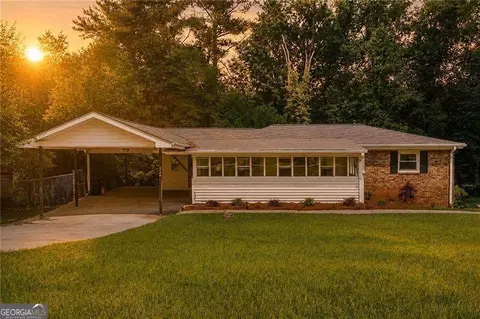 4144 Rocky Face Dr, Douglasville, GA 30135