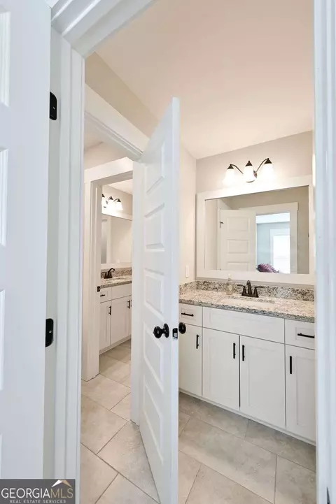 Bath - 1515 Gratis Rd, Monroe, GA 30656 photo 6 of 6