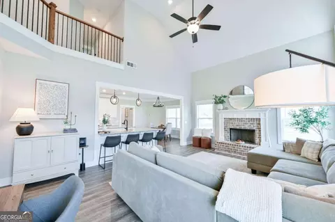 Entry Way - 1515 Gratis Rd, Monroe, GA 30656 photo 11 of 12
