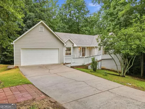 7035 Crossview Dr, Cumming, GA 30041