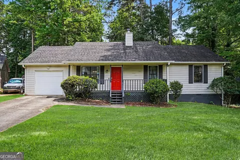 418 Sir Winston Ct, Jonesboro, GA 30238