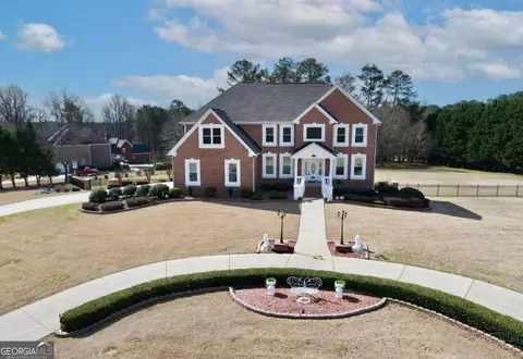 2515 Richards Walk, Loganville, GA 30052