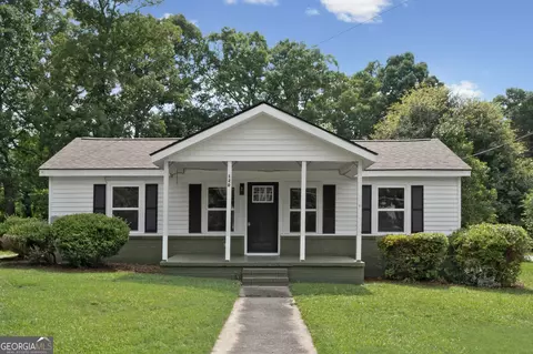 120 Woodlawn Ave, Griffin, GA 30224