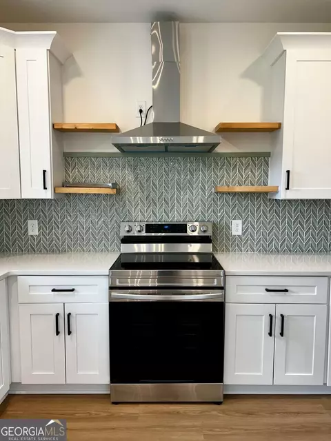 Kitchen - 765 Barshay Dr, Covington, GA 30016 photo 3 of 4
