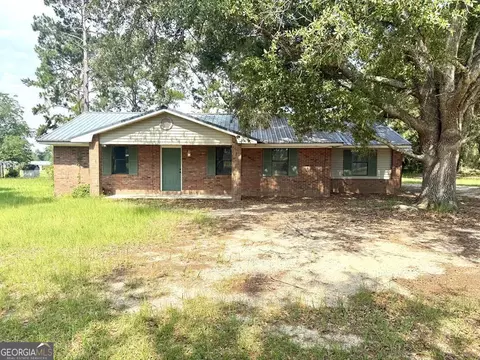 517 Ben Carver Rd, Douglas, GA 31535
