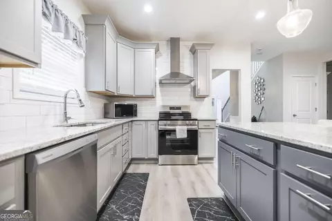 Kitchen - 4580 Capulet Ct, Forsyth, GA 31029 photo 3 of 4
