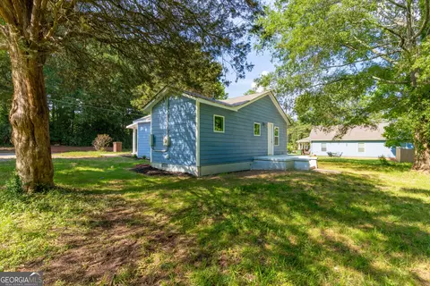 Exterior - 808 Davis St, Monroe, GA 30655 photo 8 of 9