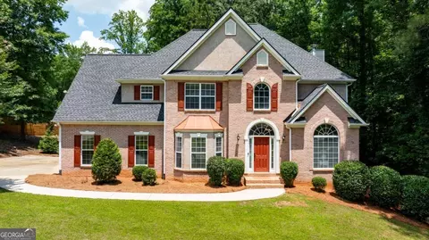 250 Ryans Ct, Sharpsburg, GA 30277