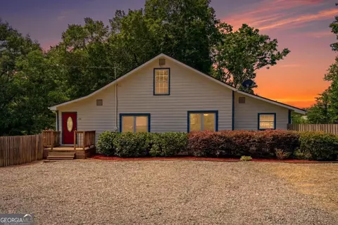 135 Grogan Rd NE, White, GA 30184