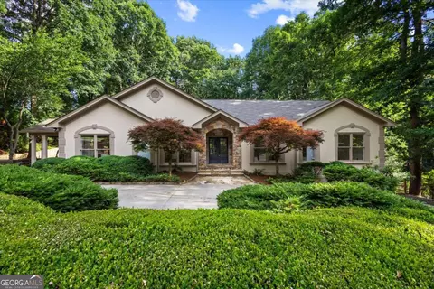 8920 Huntcliff Trce, Atlanta, GA 30350