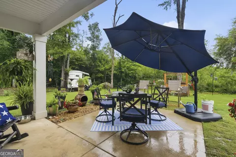 Exterior - 221 Diamond Pl, Gray, GA 31032 photo 2 of 12