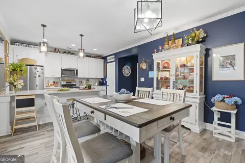 Dining - 221 Diamond Pl, Gray, GA 31032 photo 3 of 4