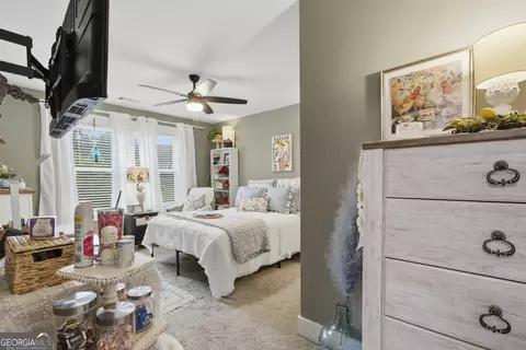 Bedroom - 221 Diamond Pl, Gray, GA 31032 photo 2 of 11