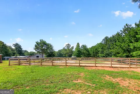 Exterior - 289 Maple Dr, Williamson, GA 30292 photo 17 of 22