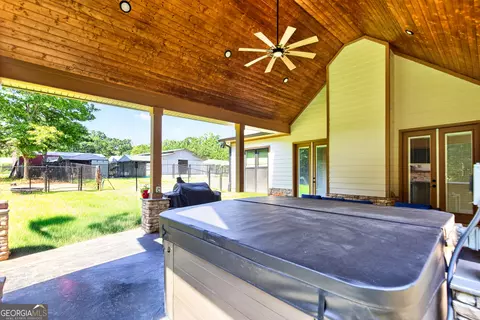Exterior - 289 Maple Dr, Williamson, GA 30292 photo 19 of 22