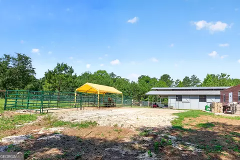 Exterior - 289 Maple Dr, Williamson, GA 30292 photo 13 of 22