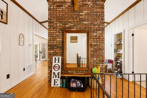 Entry Way - 405 Miller Rd, Covington, GA 30014 photo 2 of 4