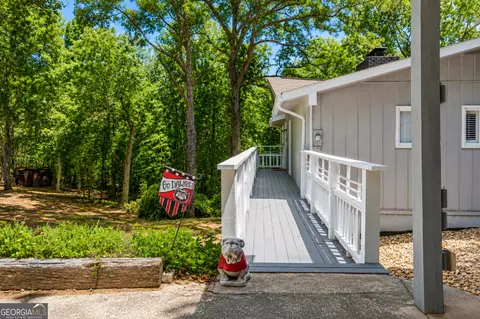 Exterior - 405 Miller Rd, Covington, GA 30014 photo 8 of 11