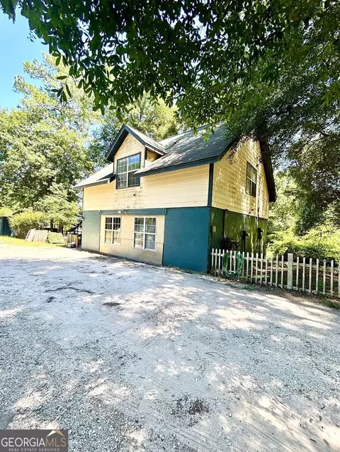 351353 Thurmon Loop Rd, Jesup, GA 31545