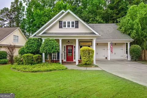 10 Westhill Dr, Newnan, GA 30265