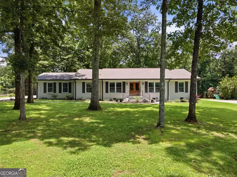 234 Cherokee Cir, Cedartown, GA 30125