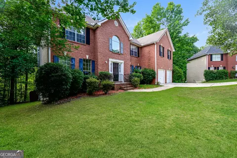 Exterior - 3807 Button Gate Ct, Lithonia, GA 30038 photo 3 of 5