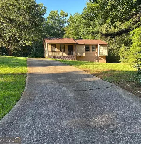 2683 Legion Lake Rd, Douglasville, GA 30135