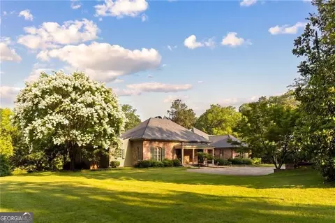 10180 Capps Ferry Rd, Chattahoochee Hills, GA 30268