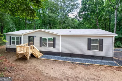 522 Refuge Valley Rd, Jasper, GA 30143