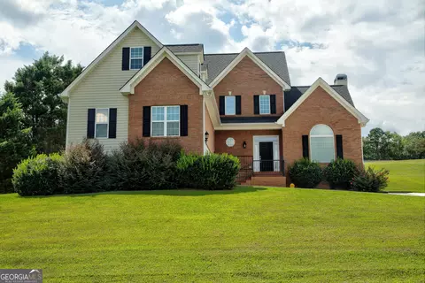 65 Thorncrest Dr, Ringgold, GA 30736