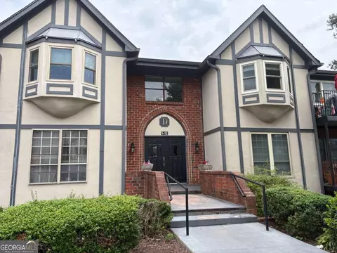 6851 Roswell Rd #D2, Atlanta, GA 30328