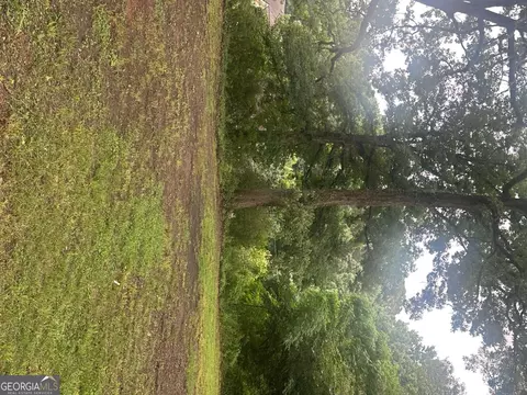 Exterior - 749 Chambers Rd, Commerce, GA 30530 photo 6 of 8