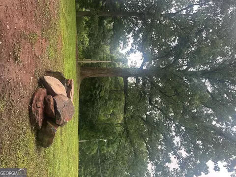 Exterior - 749 Chambers Rd, Commerce, GA 30530 photo 3 of 8