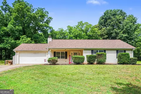 266 Freeman Dr, Maysville, GA 30558