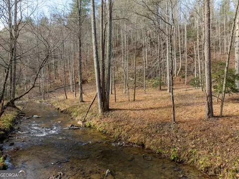 780 Banks Rd, Ellijay, GA 30540