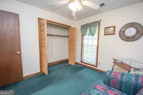 Bedroom - 95 Beaver Run, Lagrange, GA 30241 photo 6 of 6