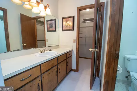 Bath - 95 Beaver Run, Lagrange, GA 30241 photo 1 of 3