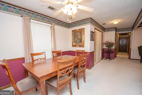 Dining - 95 Beaver Run, Lagrange, GA 30241 photo 2 of 2