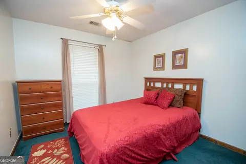 Bedroom - 95 Beaver Run, Lagrange, GA 30241 photo 3 of 6