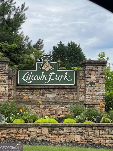 306 Paces Ct, Winder, GA 30680