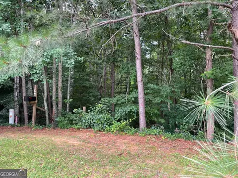 306 Paces Ct, Winder, GA 30680 photo 2